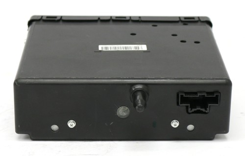 2014-2015 Chevrolet Tahoe GMC Yukon CD Player Part: 23118961 Option Code: TG5 - Picture 5 of 7