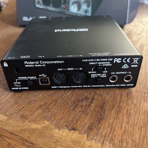 Roland Rubix 22 USB Audio Interface Boxed - Picture 3 of 4
