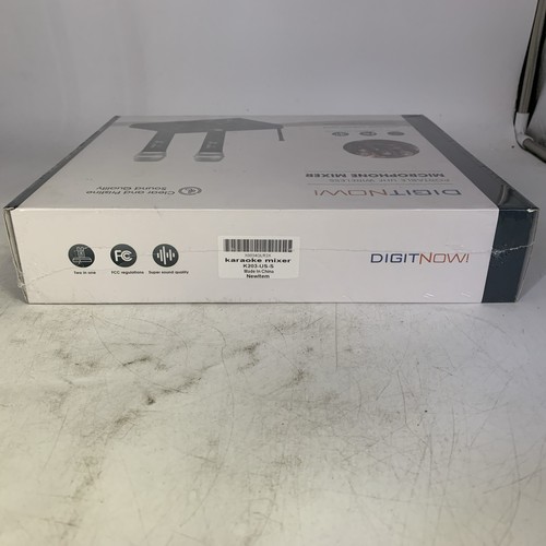 DigitNow Portable UHF Microphone Mixer - Picture 6 of 6
