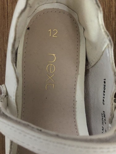 4 pairs of Girls Shoes sizes from uk 11-12. - Picture 12 of 16