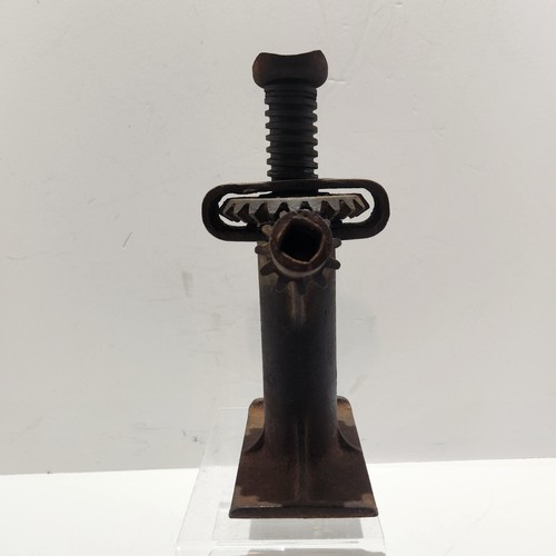 Antique MODEL A MODEL T FORD SCREW JACK PAT. NO 8.1677466 RE: 16050-17050 B21/1 - Picture 11 of 13