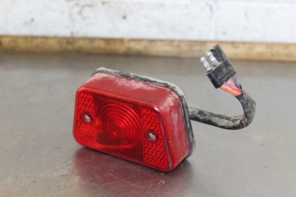 1996 POLARIS XPRESS 300 REAR TAIL TAILLIGHT BACK BRAKE LIGHT A361 - Image 4 of 4