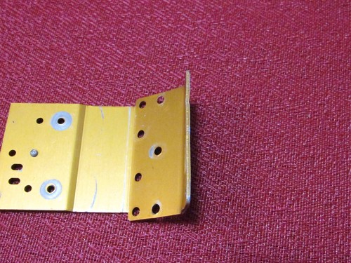 Vintage Team Associated RC10 Buggy Gold Nose Piece Plate. #0603 - 第 6/7 張圖片