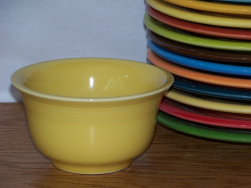 Fiesta Bouillon Bowls/Cups - Choice of Colors - 第 4/9 張圖片