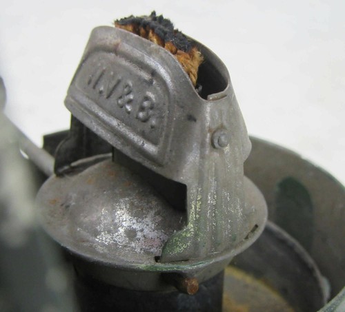 Vintage Handmade Darkroom Red Glass Ascot WV&B Green Kerosene Oil Lantern RARE - Picture 4 of 12