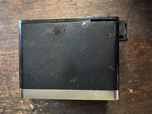 Metz Mecablitz 185 Power Supply Tested, Works. Comes with broken flash unit. - Picture 6 of 12