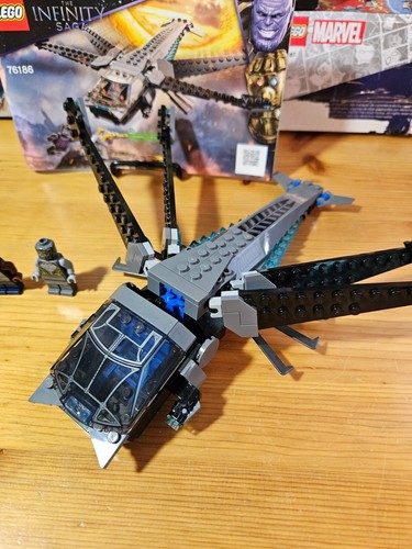 READ LEGO Super Heroes: Black Panther Dragon Flyer (76186) 98% Complete - Picture 3 of 10