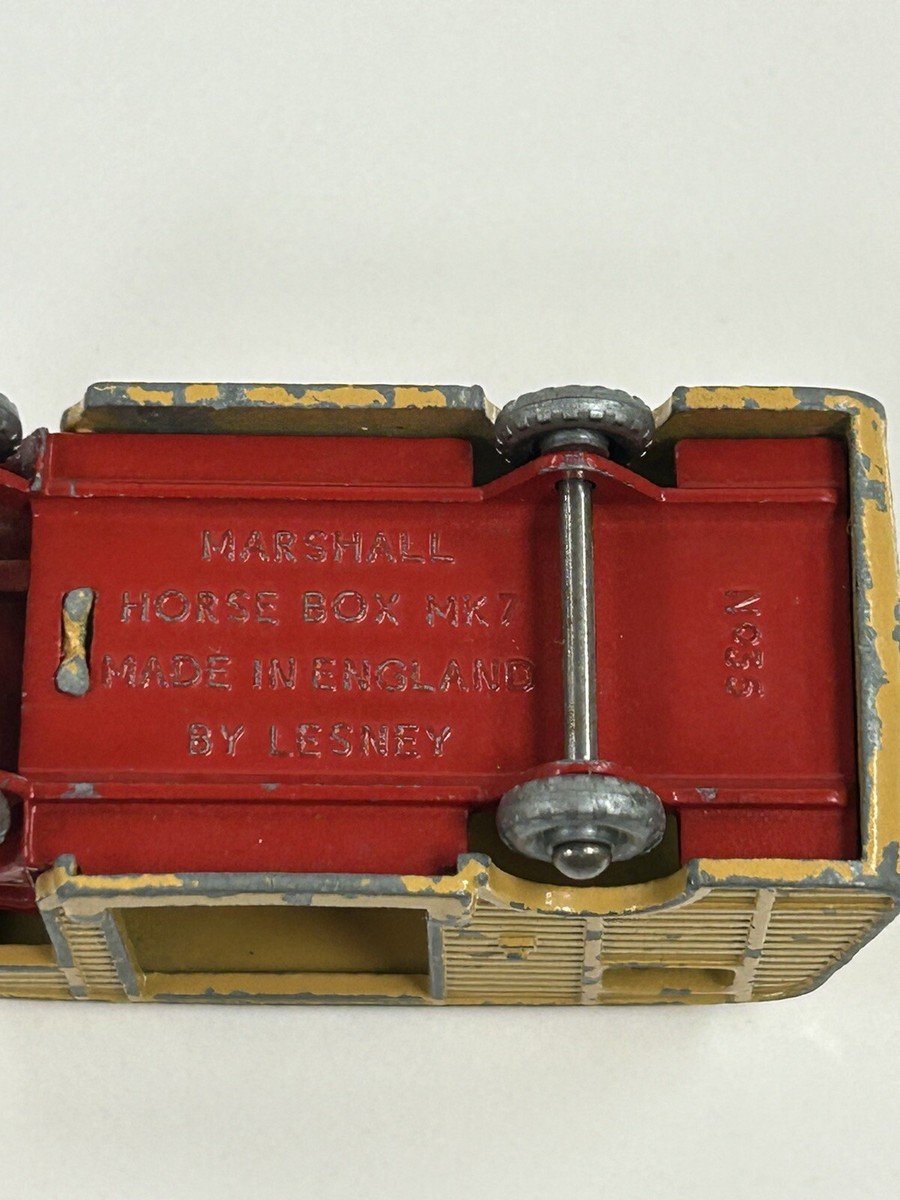 MATCHBOX N° 35A MARSHALL HORSEBOX 1957 $_57.JPG?set_id=880000500F