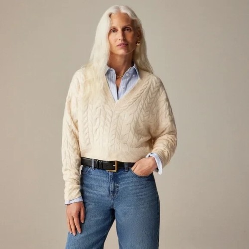 J.Crew Cashmere Cropped Cable Knit V-Neck Sweater in Warm Sesame