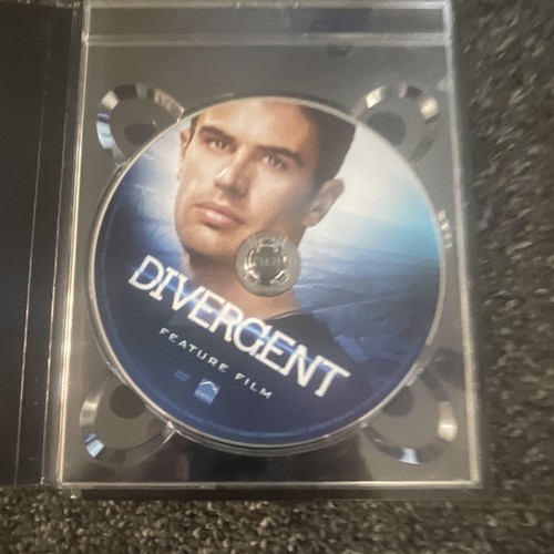 Divergent Blu-ray & DVD 2 disc Book Case Collector's Edition - Picture 8 of 14
