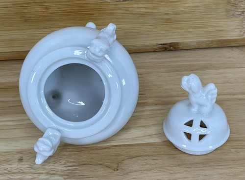Vintage Japan Made White Porcelain Foo Dog Incense Burner with Lid - Picture 6 of 7