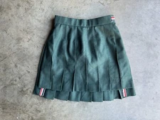 NWOT Thom Browne Pleated Wool Skirt sz 38 0 Green Made in Italy