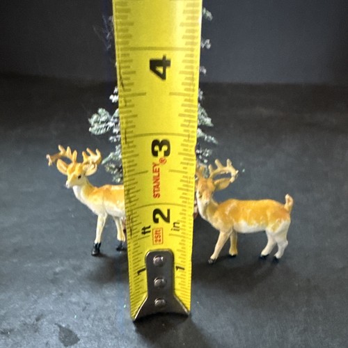 2 Vintage hard plastic Reindeers / Deer Hong Kong VGC & Tree Lot Cute - Picture 4 of 7
