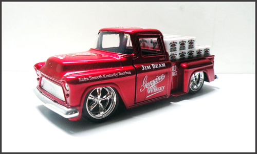 1953 Chevy Sidestep Jim Beam + Cartons Custom Graphics Diecast Ute 1/32 - Bild 2 von 7