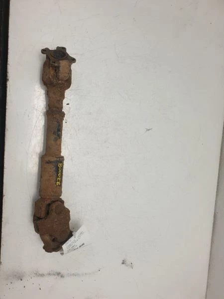 88-95 TOYOTA 4RUNNER SR5 3.0L 4WD MT FRONT DRIVE SHAFT Foto 2 de 4