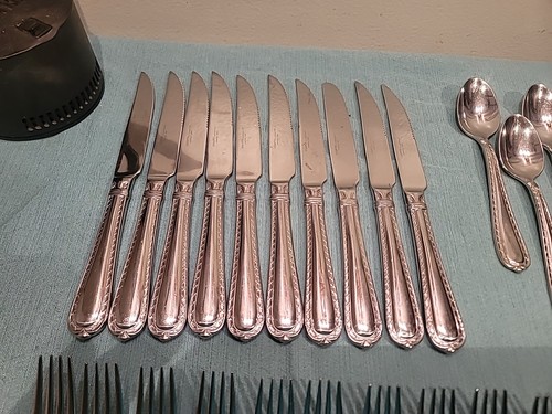 Hampton Silversmiths Nobility 45 Piece Service for 3 - Picture 2 of 18