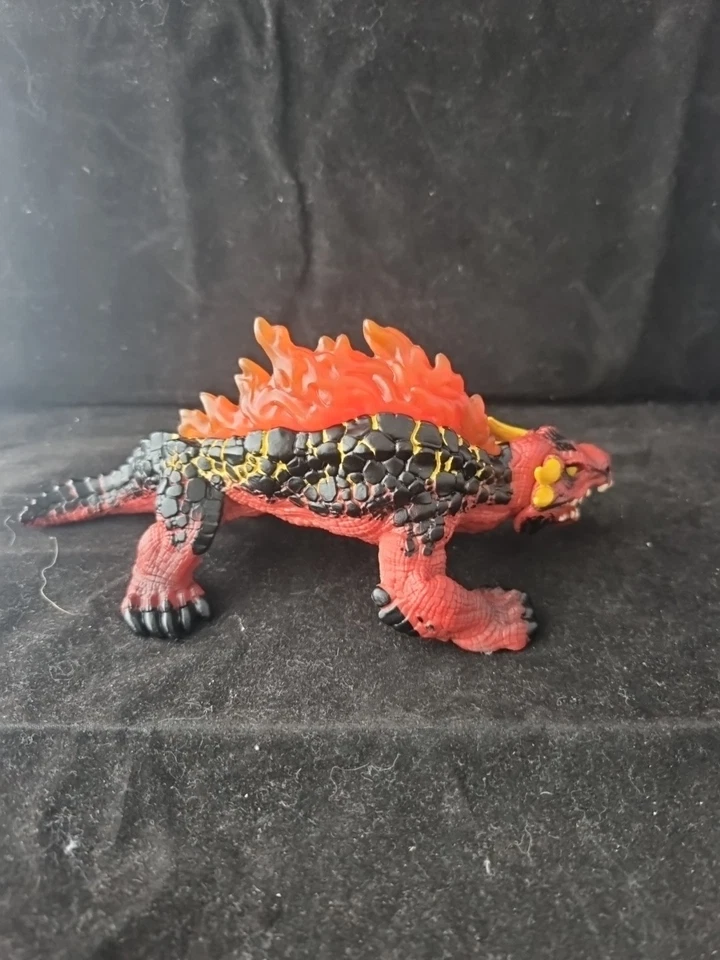 Schleich Eldrador Creatures Magma Lizard Figure 70156 New Fantasy - Image 3 of 3