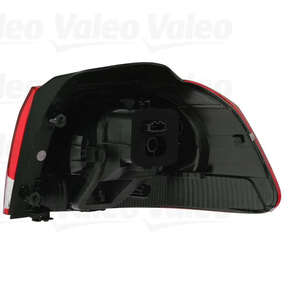 Luz trasera halógena exterior izquierda valeo 43878 volkswagen gti 2010-2014 Foto 2 de 4