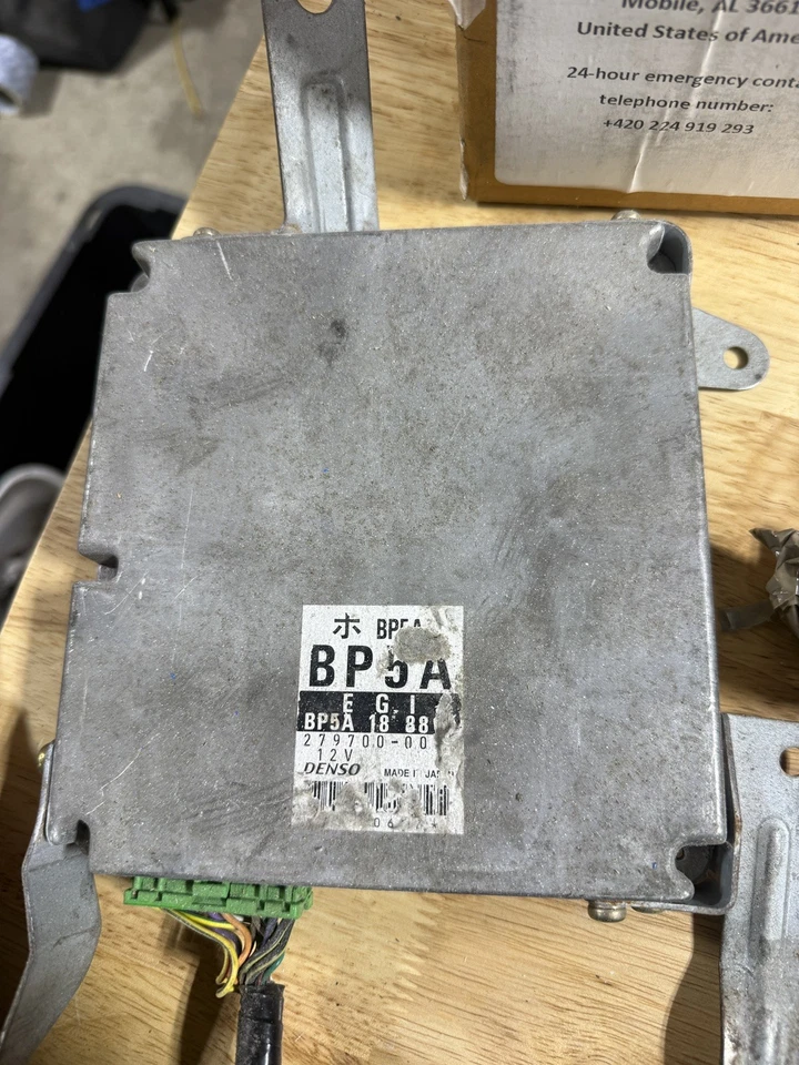 Computadora ECU 1999 2000 JDM Mazda Miata MX5 motor BP 1,8 L BP5A 18 y arnés de cables Foto 3 de 4