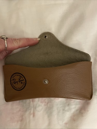 RAY BAN AVIATOR SUNGLASSE IMPACT RESISTANT WITH CASE - Picture 7 of 7