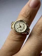 1977 Rotary 9ct gold ring watch David Shackman & Sons Manual wind movement