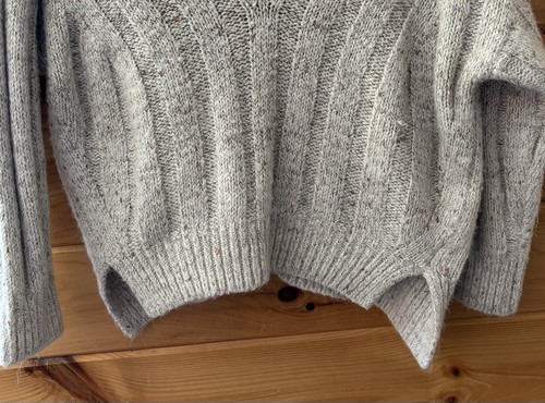 Moon River Women's Turtle Neck Cropped Sweater Sz Sm Oversized Wool Blend Preppy - Picture 3 of 5