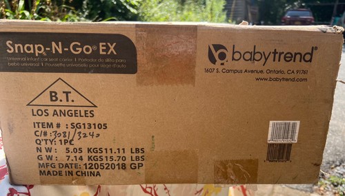 Snap-N-Go EX Universal Car Seat Carrier BRAND NEW - Picture 6 of 7