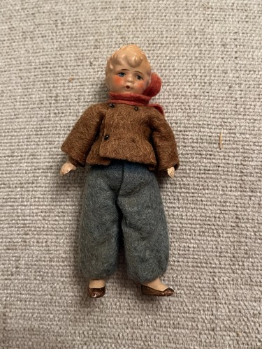 Antike 4 Zoll deutsche Hertwig Biskuit holländischer Junge Puppenhaus Puppe-Original Outfit