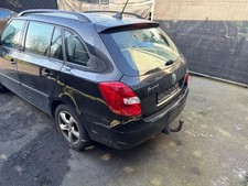 Stoßstange hinten Skoda Fabia II Kombi 545 5J9807421E P24434696