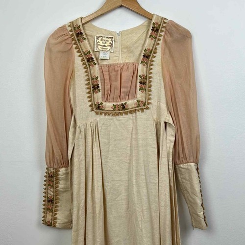Vintage 1970s Gunne Sax Renaissance Muslin Dress - Picture 3 of 12