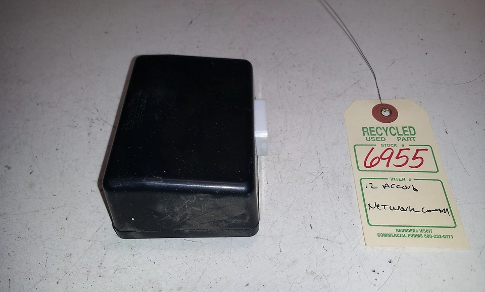 Módulo de control de accesorios Honda Accord 2014 OEM 39130-TA0-A01 #6977 Foto 2 de 3