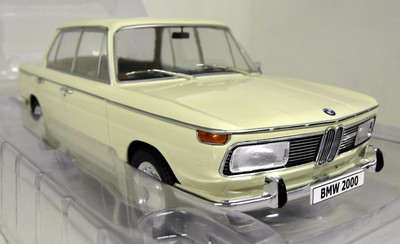 1:18 microg bmw 2000 1966 lightgrey