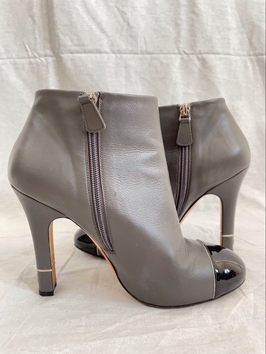 Authentic CHANEL Women's Short Patent Cap Toe Bootie Grey Leather MADE ITALY 39 - Picture 5 of 10