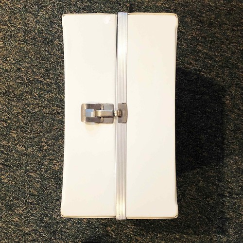 Vintage World of Barbie Doll Trunk Carrying case White 1004 Mattel 1968 GC - Picture 5 of 17
