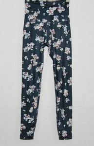 beyond yoga lux botanical floral legging size xs navy beyond yoga size chart