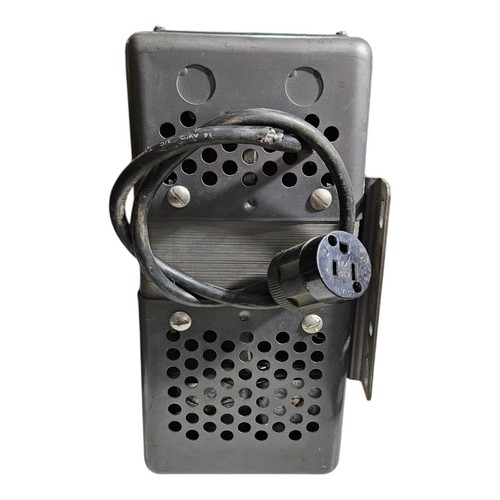Sola Constant Voltage Transformer 20-13-150 Type CV-1 500VA 95-115V Pri 118V Sec - Picture 5 of 5