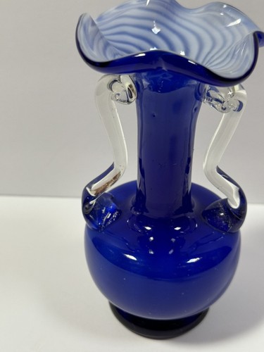 Blue Glass Art Ruffled Top Vase, MCM Blown Glass Handles 6" - Picture 5 of 5