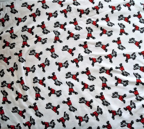 Maskottchen Stoff grau Stier Hund trägt rote Shorts 1 Stück 3,5 Yards x WOF - Bild 1 von 2