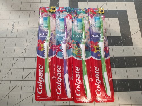 (Lot of 4) Colgate Pluse Toothbrushes, Soft - Colors may Vary~New~