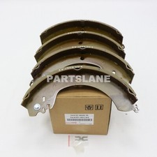 専用ページ044 Toyota Genuine OEM 04495-bz160 Shoe Kit Brake RR 04495BZ160