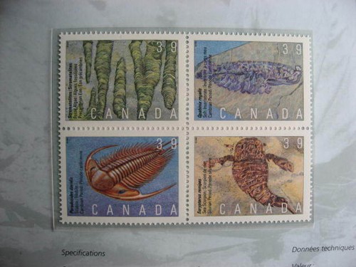 Canada Post official 1990 annual souvenir collection! - Picture 2 of 12