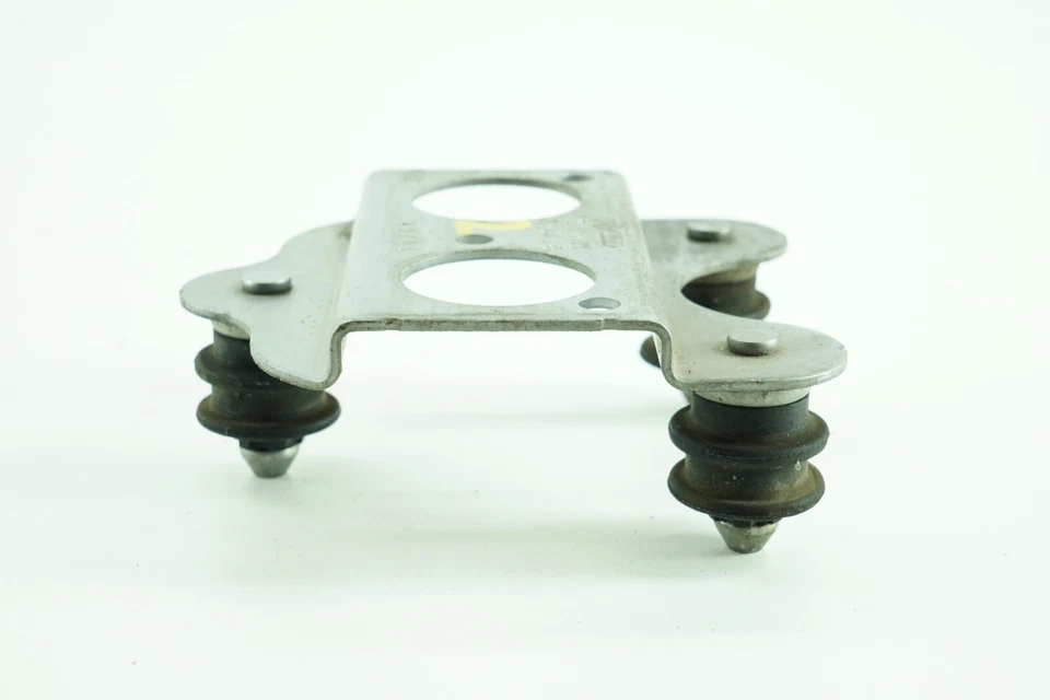 Крепежный кронштейн для насоса ABS 2007-2015 Audi Q7 крепление поддержки 7L8614235 - Изображение 3 из 4