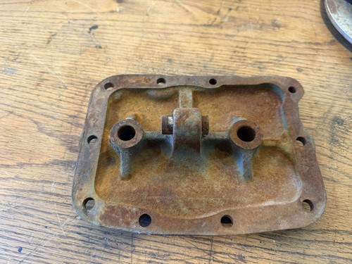 Mopar 833 4spd trans cover pt#95664 Charger Dodge Plymouth Road Runner R/T  #2 - Picture 3 of 3