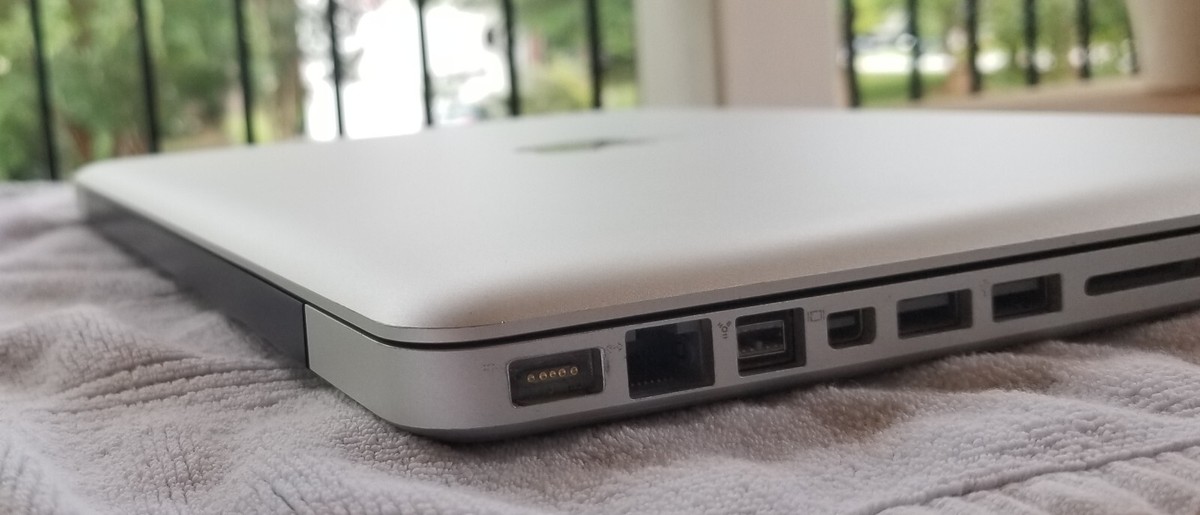 Apple MacBook Pro 15 inch A1286 Mid 2010 i5 500GB HDD Laptop Apple MacBook Pro 15 inch A1286 Mid 2010 i5 500GB HDD Laptop