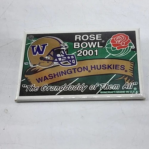 Wincraft 2001 Rose Bowl UW Huskies Button & Keychain "The Grandaddy of Them All" - Picture 2 of 4