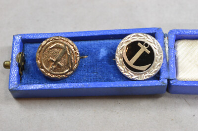 2 ALTE ANSTECKNADELN - MIT ANKER SYMBOL