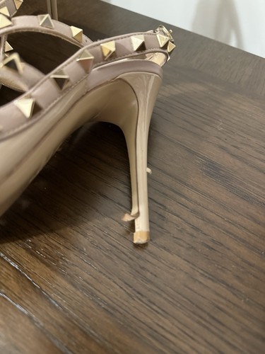 Valentino GARVANI Rockstud Pumps Beige EU 39.5 US 9 Size Pointed toe Heels USED - Picture 3 of 9