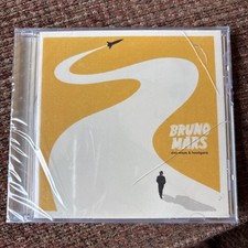 Doo-Wops and Hooligans by Mars, Bruno (CD, 2010) NEW SEALED Cracked Case