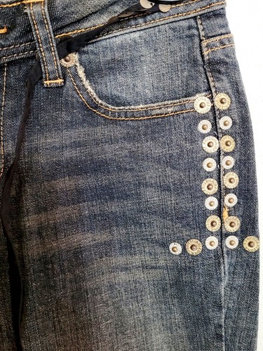 ARIZONA JEAN CO WOMENS JEANS W/DECORATIVE BELT AND POCKET STUDS-SIZE 1 BOOTCUT - Picture 5 of 10