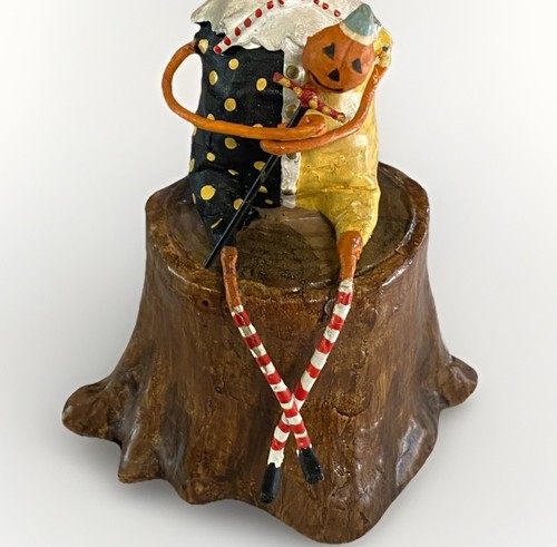 LORI MITCHELL HALLOWEEN CALABAZA SOBRE TOCÓN PRIMITIVO FOLKART RETIRADO ORIGINAL FIRMADO - Imagen 2 de 10